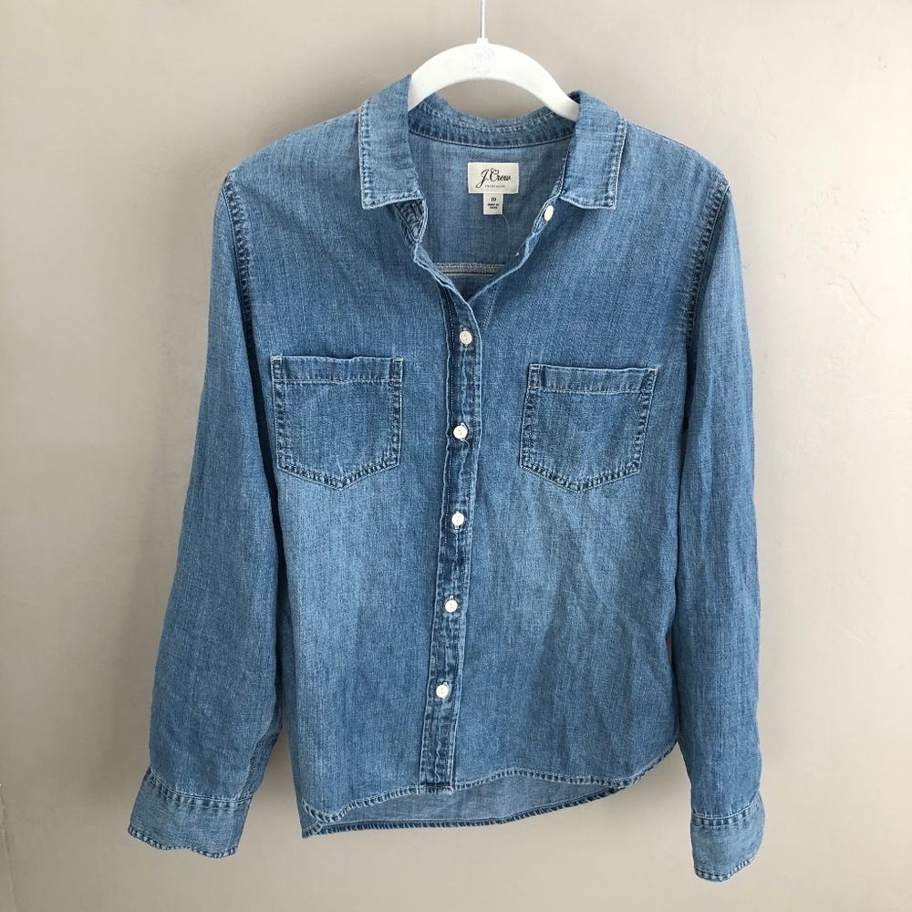 J CREW- DENIM BUTTON DOWN- NWT